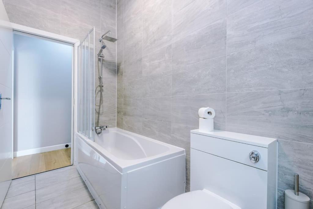 Stylish Apartment Located In The City Centre Of Ліверпуль Екстер'єр фото
